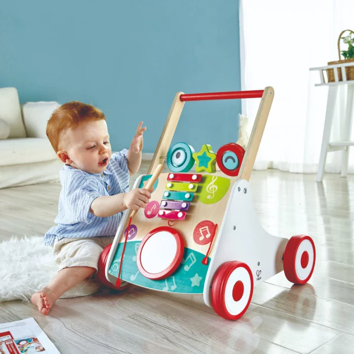 Il mio primo carrettino musicale Hape
