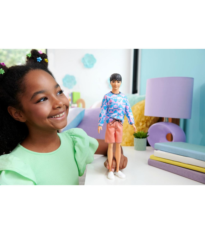 Barbie Ken Fashionistas con Maglietta a Maniche Lunghe Rosa e Blu