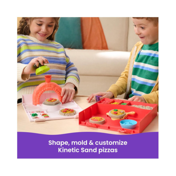 Kinetic Sand – Set Squish Pizza con 452g di Sabbia Colorata e 5 Attrezzi da Cucina, Gioco Creativo Età 5+