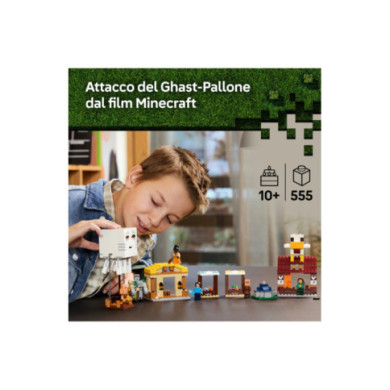 LEGO Minecraft 21273 Attacco al Villaggio del Ghast-Pallone, Giocattolo con Casa, Funzione Esplosiva e Personaggi, Ragazzi 10+