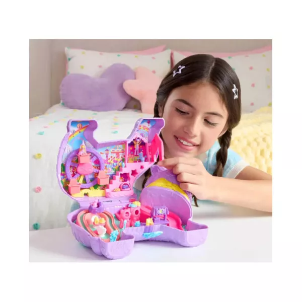 Playset Polly Pocket Gattino delle Feste con 23 Sorprese – Mini Bambole e Accessori 4+ Anni Mattel