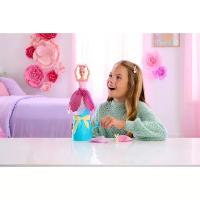 Barbie Flower Reveal - Bambola Profumata Tulipano Rosa con Bouquet a Sorpresa, Gioco Interattivo con Acqua, 3+ Anni