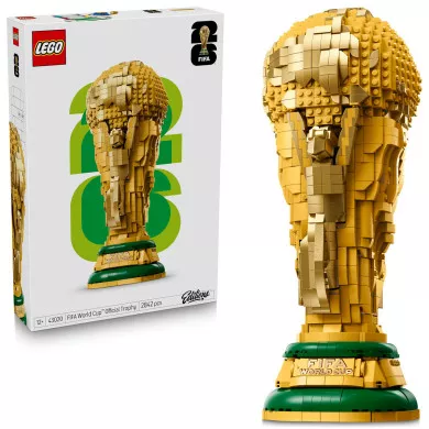 LEGO Editions 43020 Trofeo Ufficiale della Coppa del Mondo FIFA, Kit di Modellismo con Minifigure da Collezione, Regalo 12+