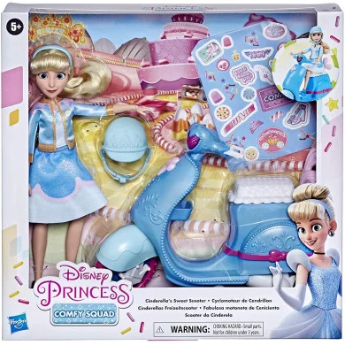 Bambola Cenerentola con Scooter Disney Princess Hasbro